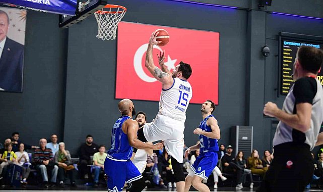 Çayırova Belediyesi, Kağıtspor'u 102-71 mağlup etti
