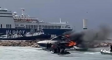 Çeşme'de motoryatta yangın paniği