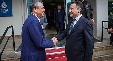 CHP Genel Başkanı Özel: "Anayasal zorunluluk sürecinde olduğumuz konusunda hemfikir olduk"