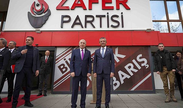 CHP Genel Başkanı Özel'den Zafer Partisi Genel Başkanı Özdağ'a ziyaret
