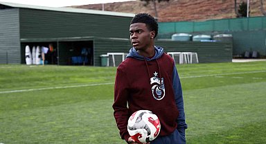 Christ Inao Oulai: "Futbolcu olmasaydım matematikçi olurdum"