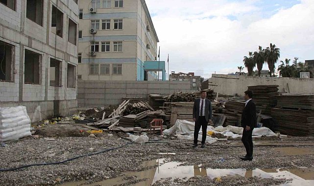 Cizre'de okul inşaatlarında inceleme