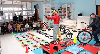Çocuklara bisiklet kültürü aşılanıyor