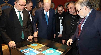 Cumhurbaşkanı Erdoğan, 'Muhteşem Cep Saatleri Koleksiyonu' sergisini gezdi