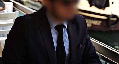 Dava öncesi para talep edip dolandırdılar