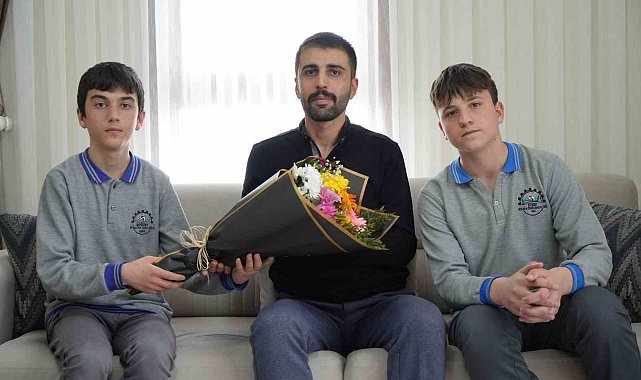DEAŞ operasyonunda ağır yaralanmıştı: Bayburtlu kahraman komisere öğrencilerden Polis Haftası sürprizi