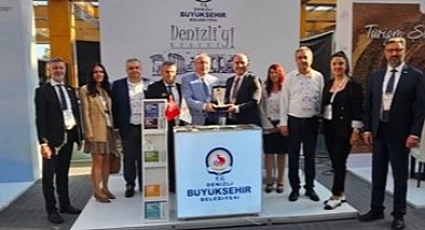 Denizli Büyükşehir kentin turizm vizyonunu Antalya'da sergiledi