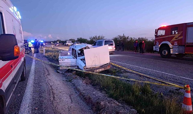 Denizli'de otomobil takla attı: 1 ölü, 4 yaralı