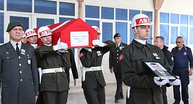 Denizlili Kıbrıs gazisi son yolculuğuna uğurlandı