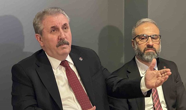 Destici: "Sayın Cumhurbaşkanımızın bu süreçte bir kez daha aday olması gerekiyor"