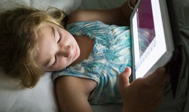 Dijital ekranlar 'emzik' gibi kullanılmamalı!