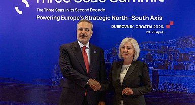 Dışişleri Bakanı Fidan, Bosna-Hersek Bakanlar Konseyi Başkanı Kristo ile bir araya geldi