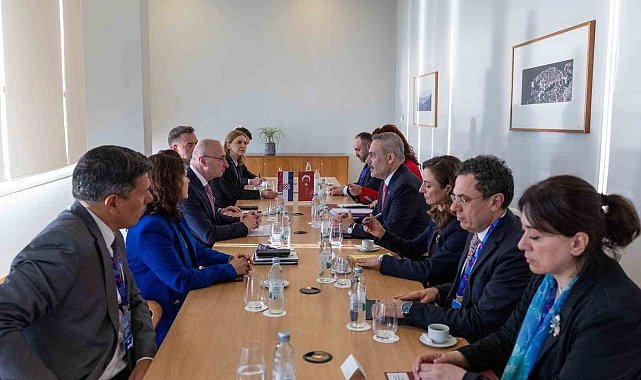 Dışişleri Bakanı Fidan, Hırvat mevkidaşı Grlic-Radman ile bir araya geldi