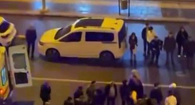 Diyarbakır'da otomobil motosiklete çarptı: 1 yaralı