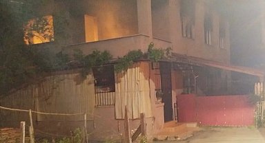 Dörtyol'da müstakil evden alevler yükseldi