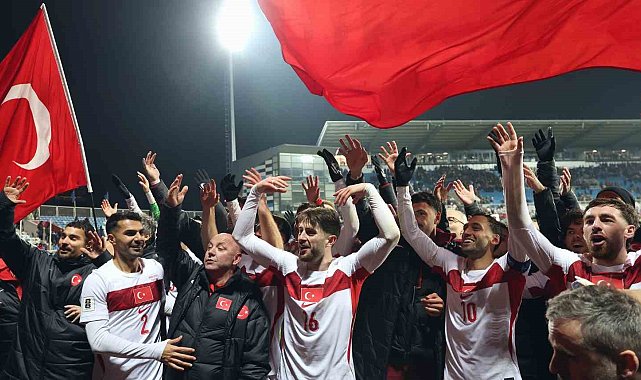 Dünya Kupası'na katılmayı elde eden Milliler, stattan ayrıldı