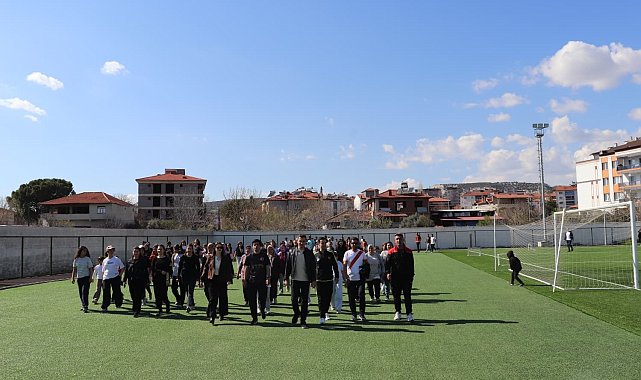 Dünya Sağlık Günü'nü yürüyerek kutladılar