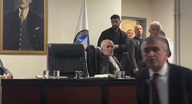 Düzce Akçakoca'da Belediye Başkanı hırsını basın mensuplarından aldı!