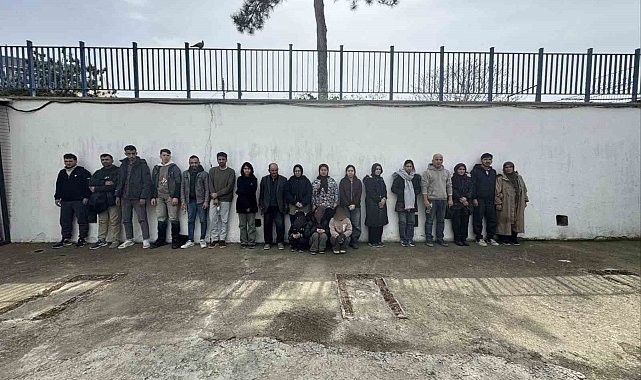 Edirne'de 31 düzensiz göçmen yakalandı, 3 şüpheli gözaltına alındı