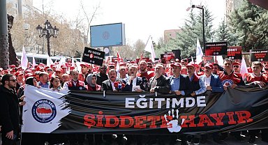 Eğitim-Bir-Sen Genel Sekreteri Yavuz: "Eğitimciler, şikayet edilen, darbedilen insanlara dönüştürüldü"