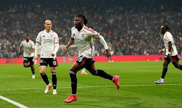 El Bilal Toure 3 ay sonra golle tanıştı