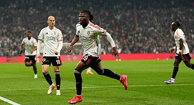 El Bilal Toure 3 ay sonra golle tanıştı