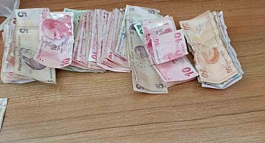 Elazığ'da dilencinin 'bebek arabası' hilesi zabıtaya takıldı