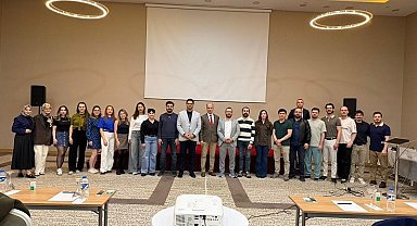 Erzincan'da kuru göz hastalığına yönelik bilimsel sunum