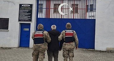 Erzurum'da jandarma ekipleri bir ayda 106 aranan şahsı yakaladı