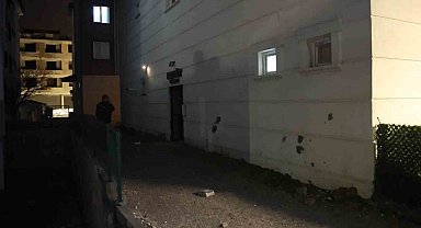 Eski eş dehşet saçtı: Taşla saldırdı, ağır yaraladı