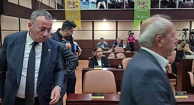 Eskişehir Büyükşehir Belediyesi Meclisi'nde ESKİ gerginliği