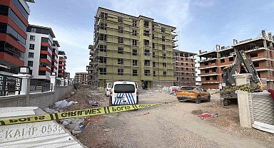 Eskişehir'de asansör boşluğuna düşen sıva ustası hayatını kaybetti