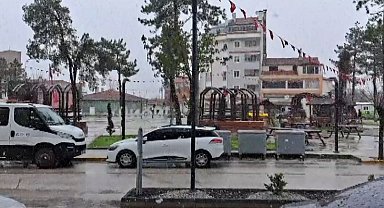Eskişehir'e nisan ayında kar sürprizi