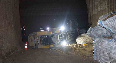 Forkliftin altında kalan işçi hayatını kaybetti