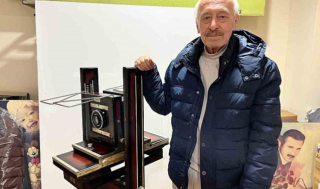 Fotoğrafçılık mesleğini 53 yıldır sürdürüyor