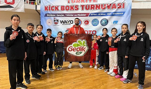 Gedik Piliç'in desteğiyle gelen büyük başarı: Türkiye Kickboks Şampiyonası 10 madalya