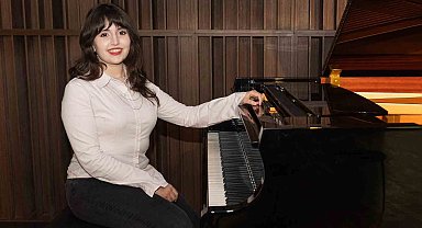 Genç piyanistin 'üstün' başarısı