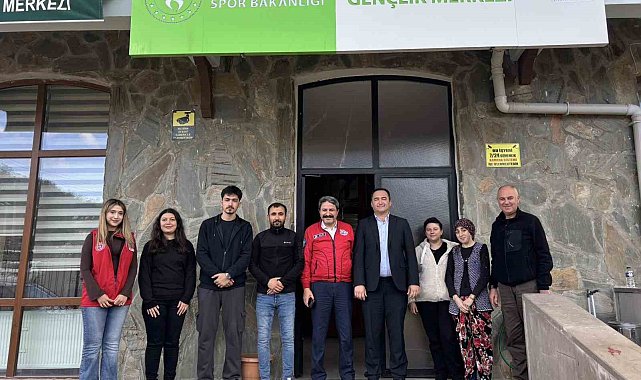 Gençlik ve Spor İl Müdürü Sarıcakaya Gençlik Merkezi'ni ziyaret etti