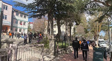 Gerede'de okul çevrelerinde denetimler sıkılaştırıldı