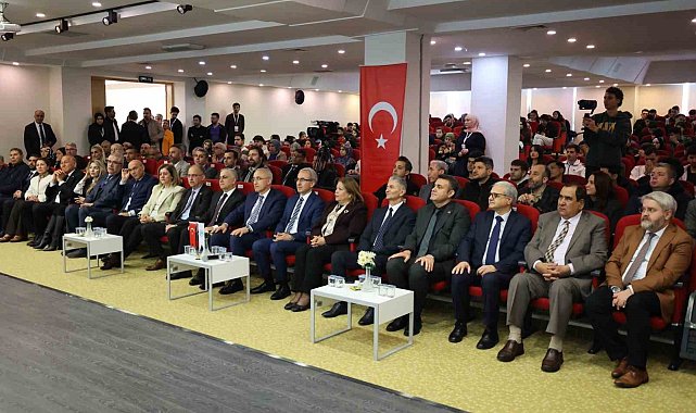 GİBTÜ'de "Mehmet Akif ve Çanakkale Ruhu" konferansı gerçekleştirildi