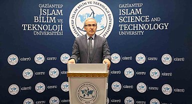 GİBTÜ'de "Türkiye'nin 21. Yüzyıl Hedefleri ve Ortadoğu'da Barış" Konuşuldu