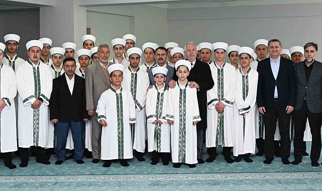 Gölcük'te 43 hafız icazet aldı