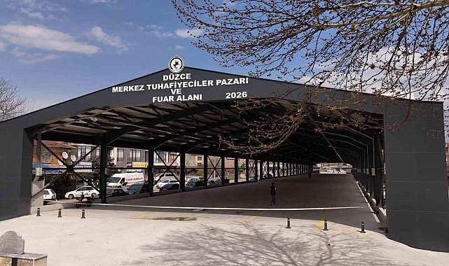Hem pazaryeri hem fuar alanı