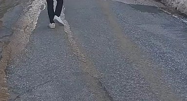 Heyelan nedeniyle kapanan Hasköy-Mutki yolu açıldı