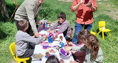 Hisarcık'ta özel öğrencilere yönelik açık hava sanat ve kitap platformu