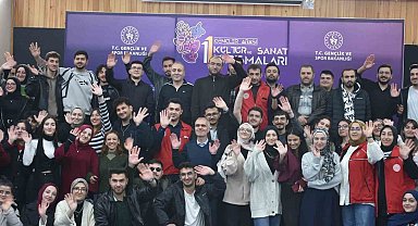Hukuk Fakültesi öğrencilerinin büyük başarısı