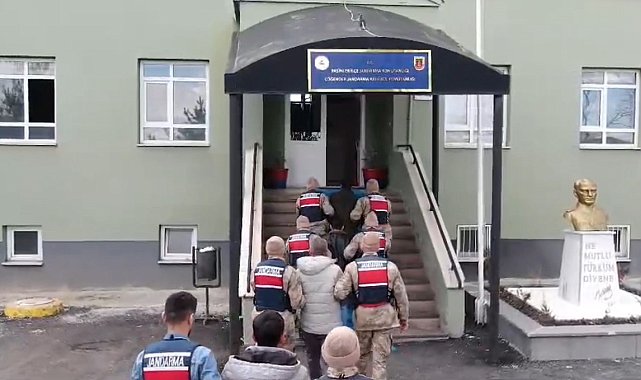 İçişleri Bakanlığı: "4 milyar 119 milyon lira hesap hareketi bulunan 83 şüpheli yakalandı"