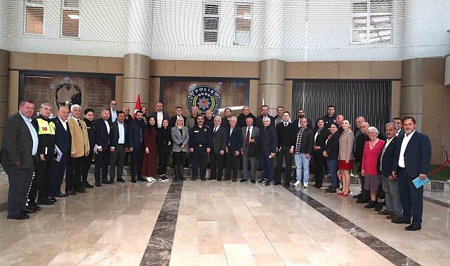 İlkadım muhtarlarıyla güvenlik toplantısı