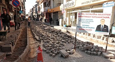 İncirliova'da Fevzi Paşa Caddesi yenileniyor