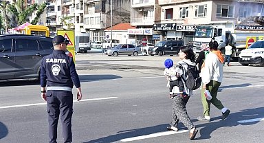 İncirliova'da zabıta ekipleri vatandaşlar için sahada
